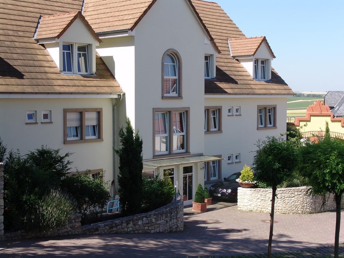 Landhotel Schloss Soergenloch Luaran gambar